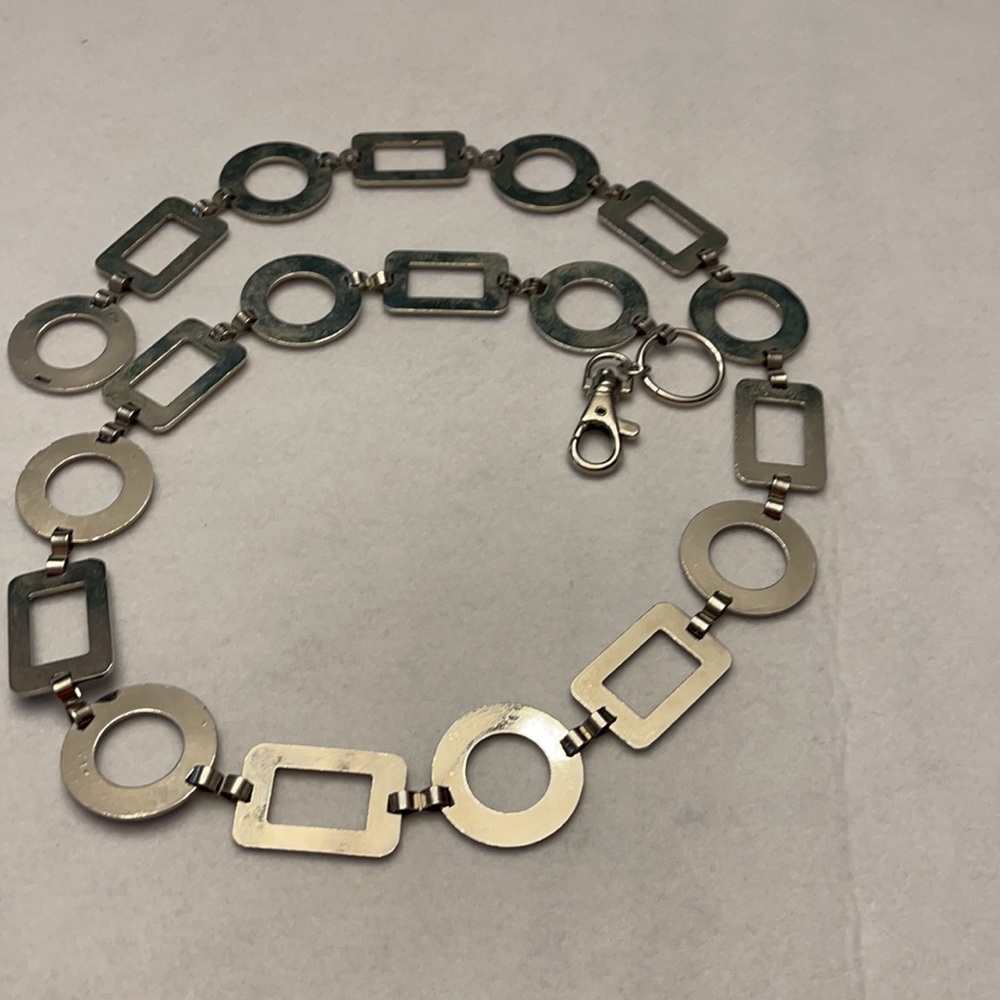33 Inch Metallic Belt - Picture 5 of 5